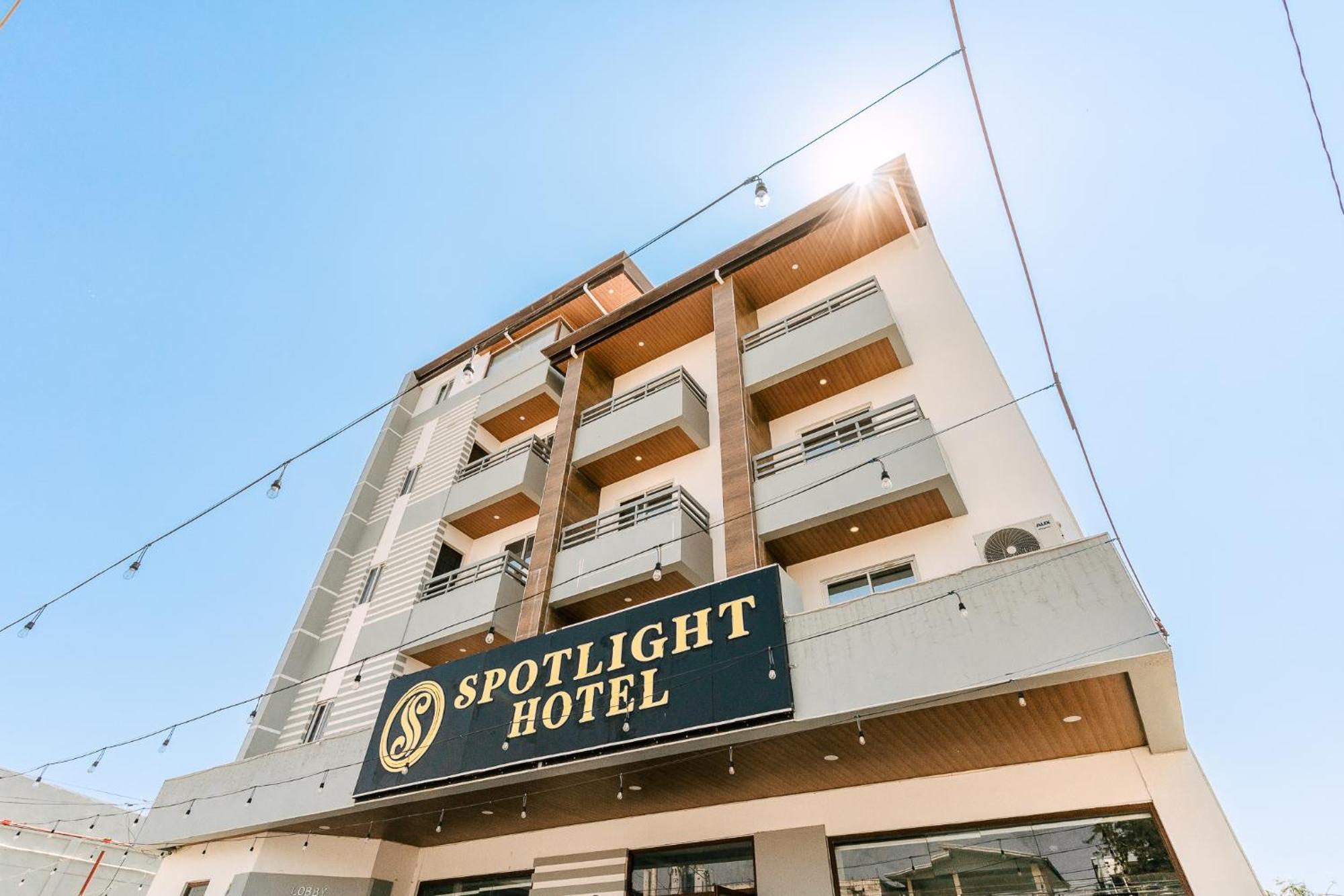 Spotlight Hotel Near Hundred Islands Wharf Alaminos Luaran gambar
