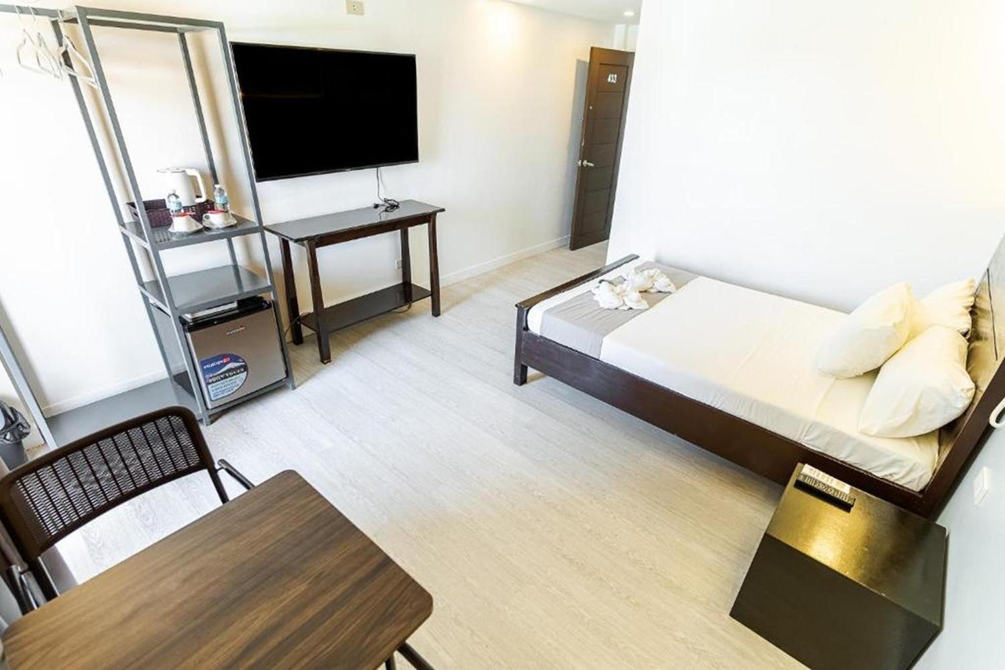 Spotlight Hotel Near Hundred Islands Wharf Alaminos Luaran gambar